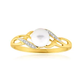 9ct Elegant Yellow Gold Diamond   Pearl Ring