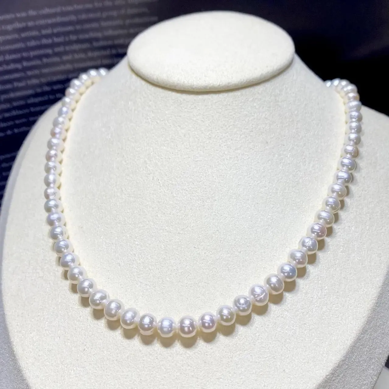 Classic Evergreen Pearl Strand Necklace