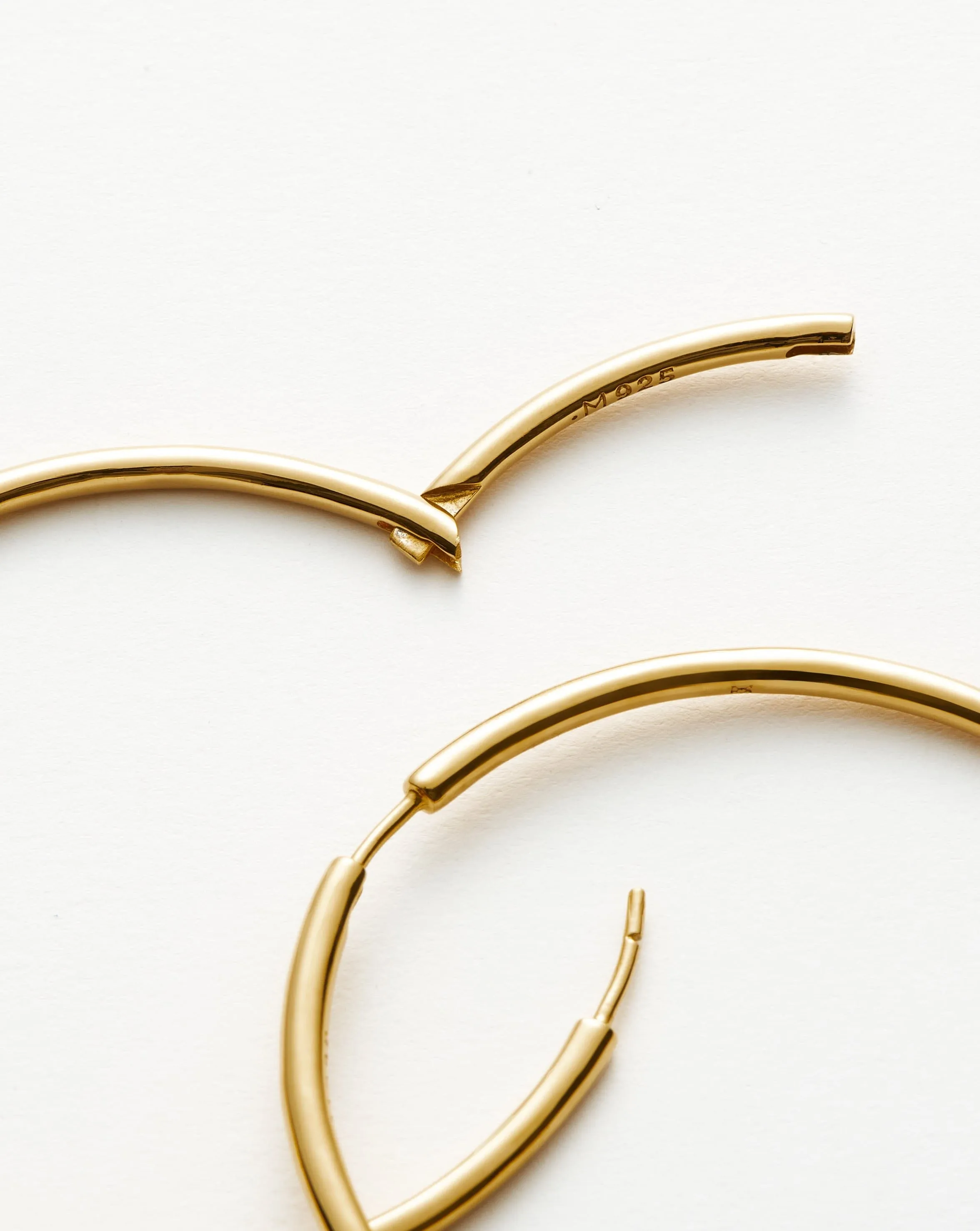 Classic Oversized Hoop Earrings | 18k Gold Vermeil