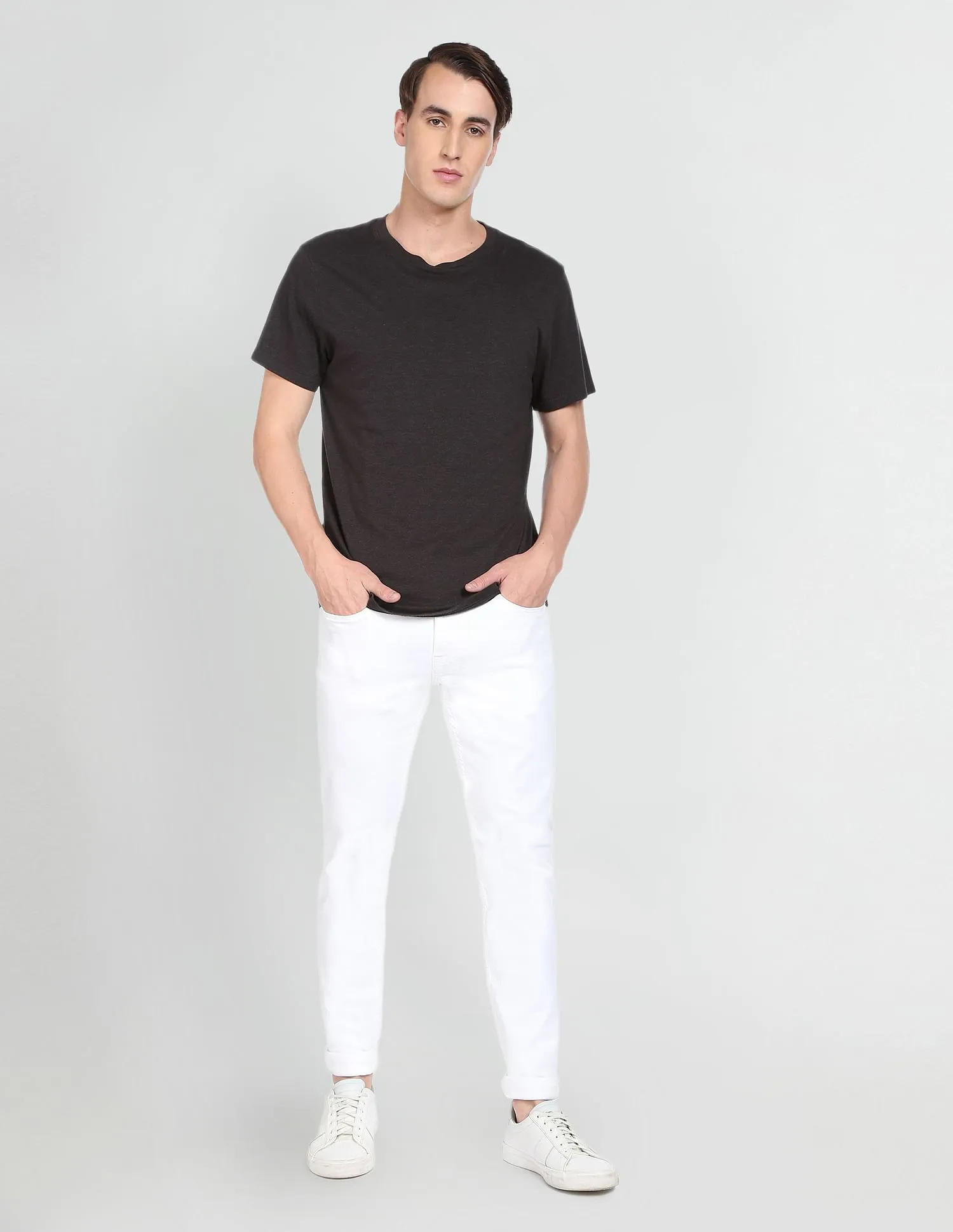 Clean Look Brandon Slim Tapered Fit Jeans