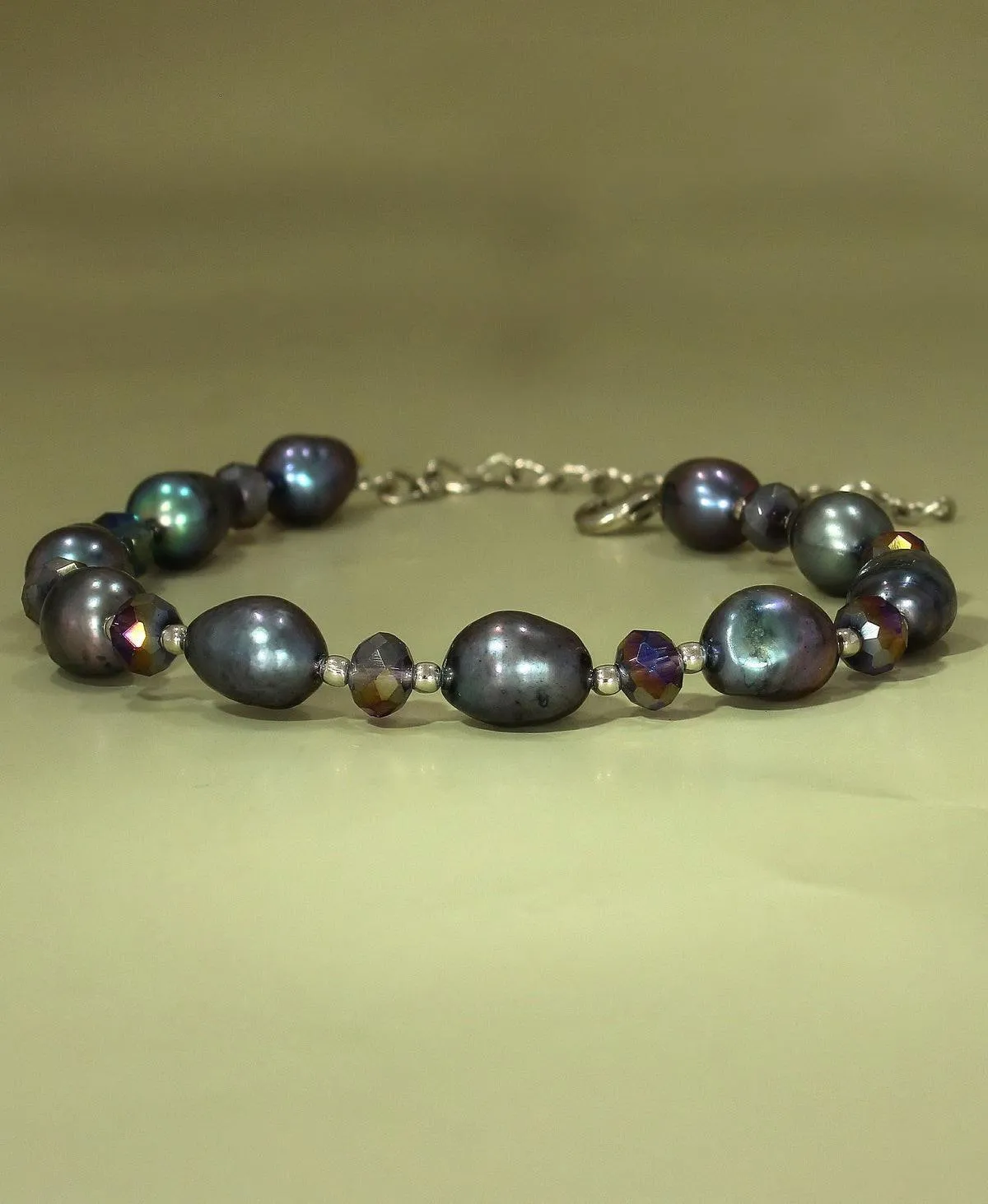 Elegant and classy Pearl Bracelet