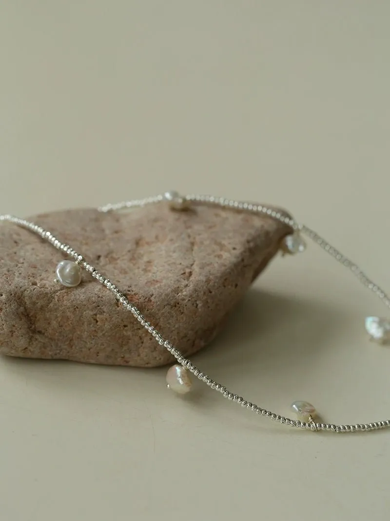 Elegant Natural Silver Beads and Pearl Pendant Necklace