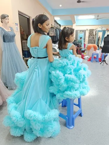 G1648, Ice Blue Ruffled Mother Daughter Shoot Gown, Size (ALL)pp