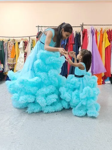 G1648, Ice Blue Ruffled Mother Daughter Shoot Gown, Size (ALL)pp