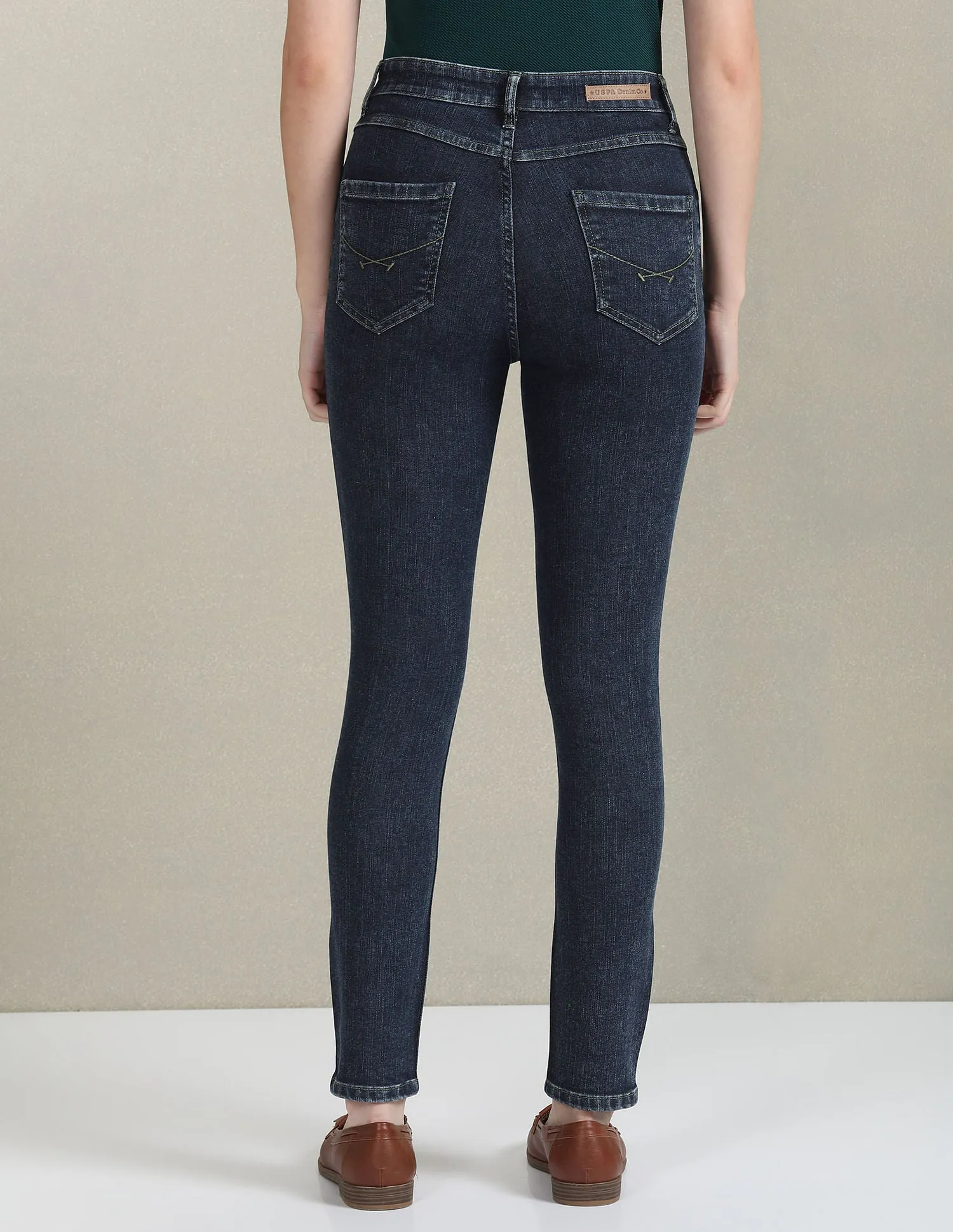 High Rise Rinsed Jeans