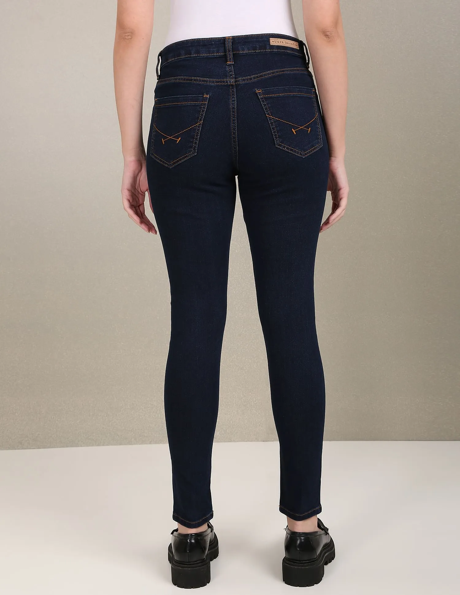 High Rise Skinny Fit Jeans