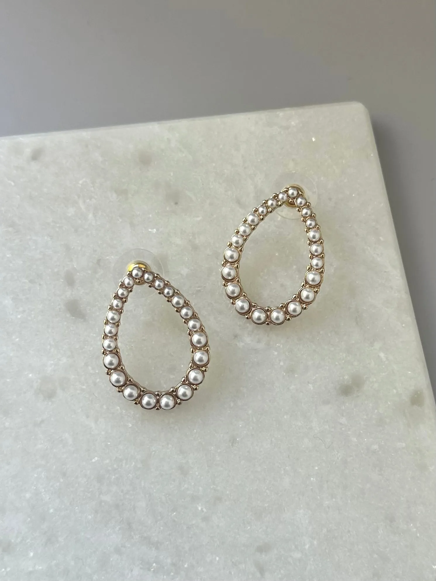 Keese Earrings-Pearl