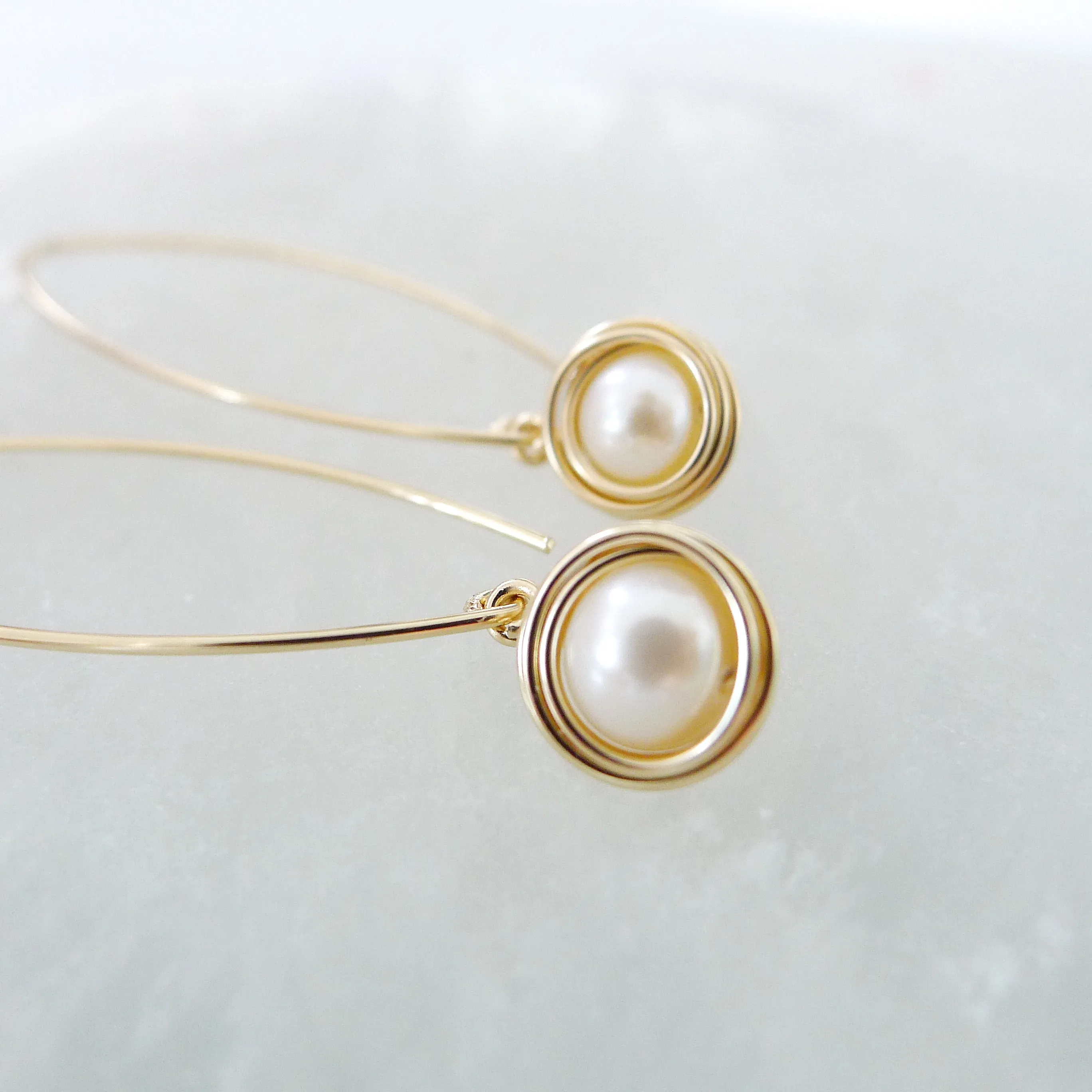 Scarlett Earrings / Freshwater Pearl