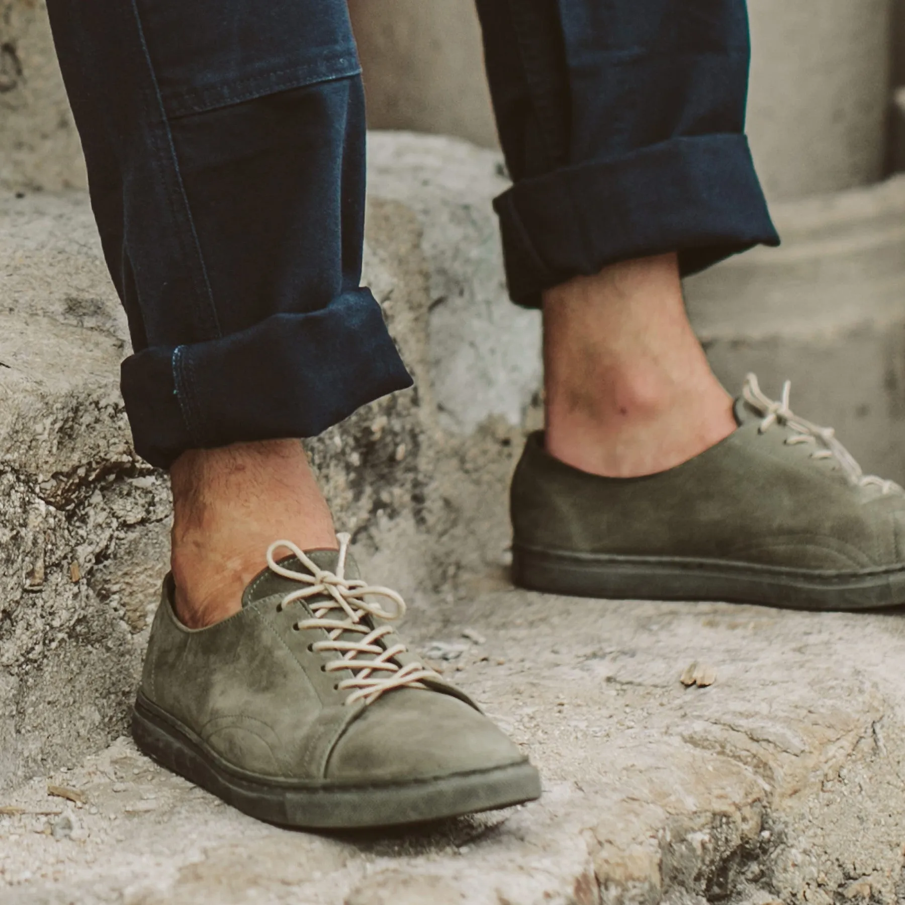 The Chore Pant in Washed Navy