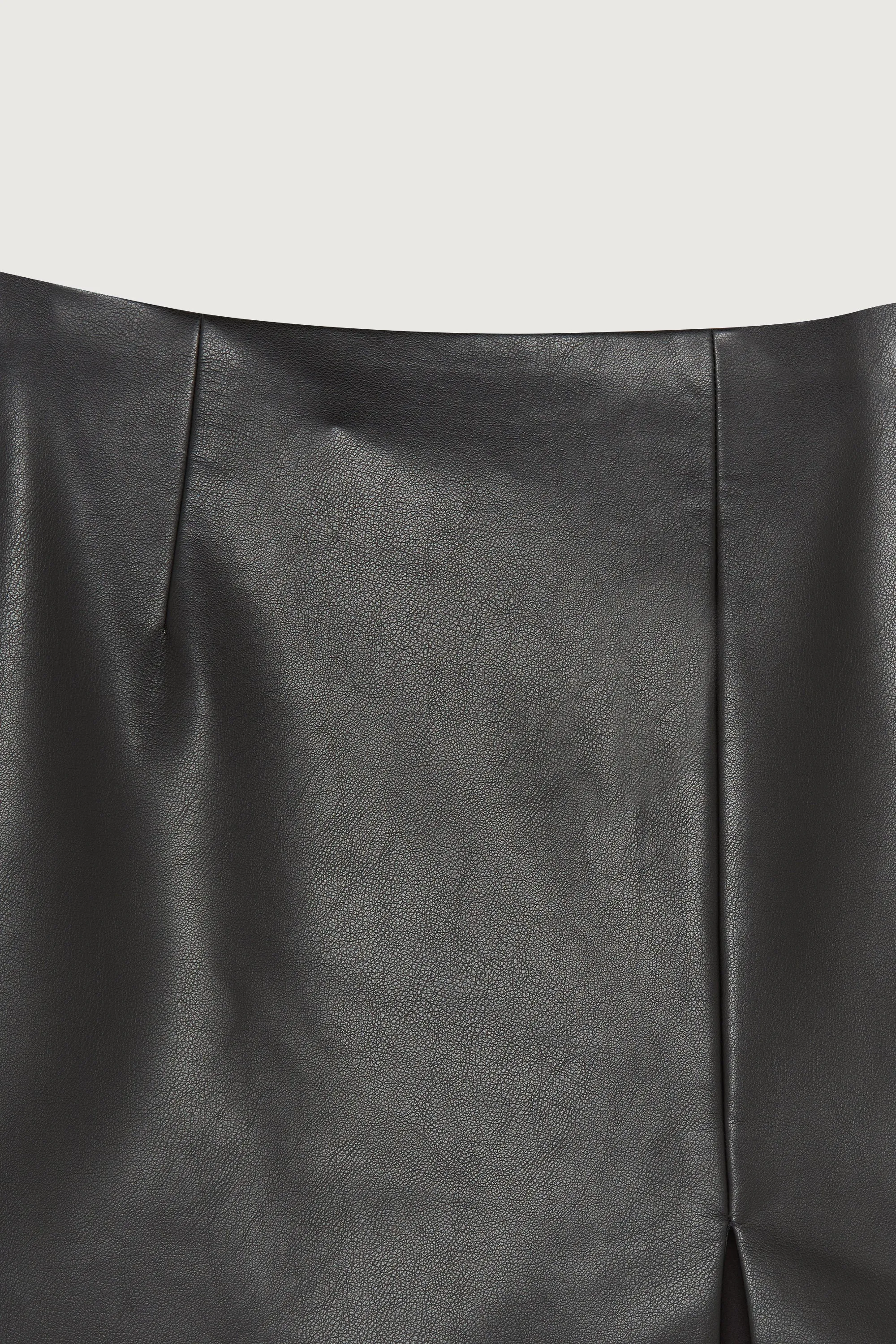 VEGAN LEATHER MINI SKIRT