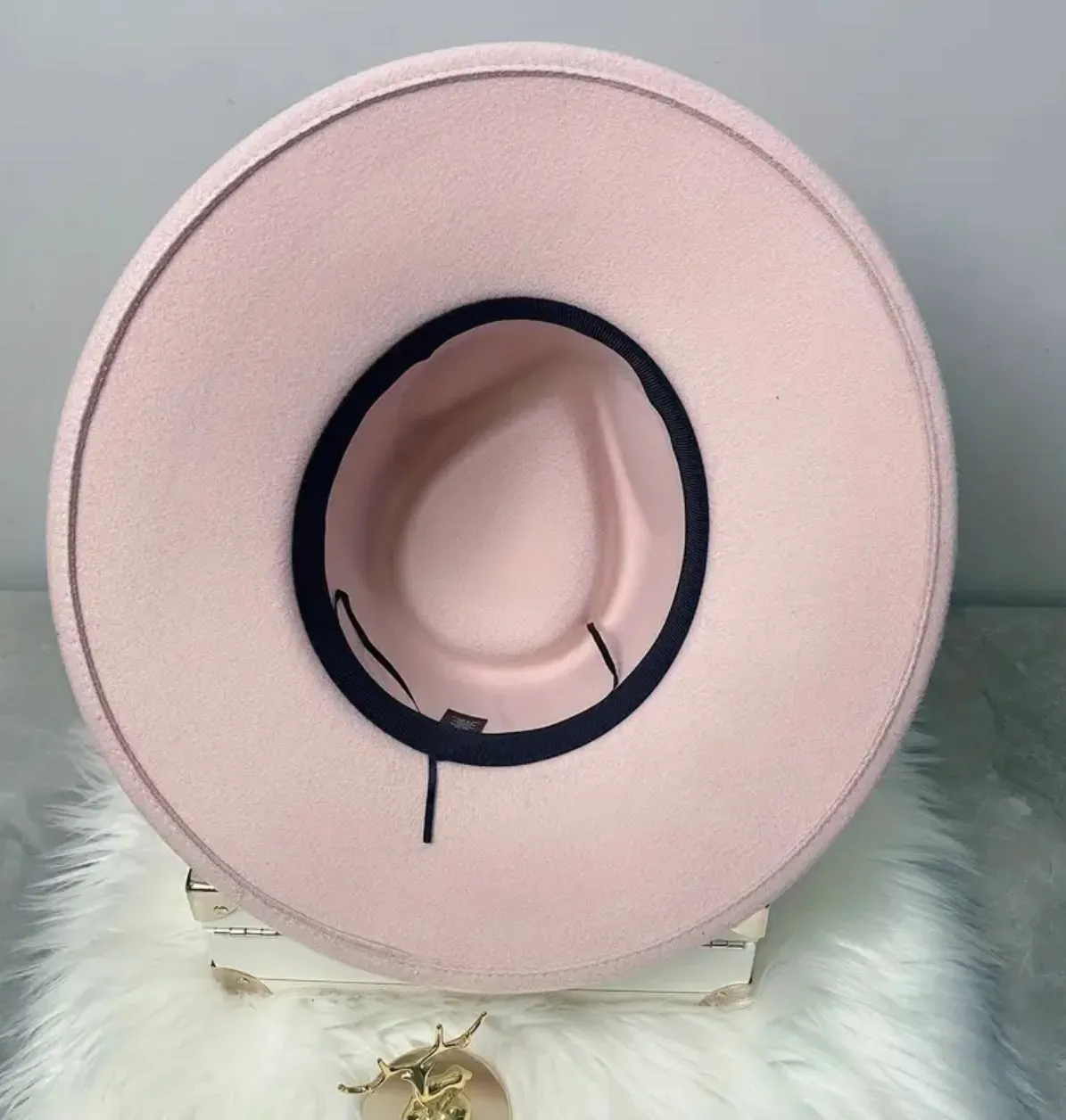 Wild Wild West, Lace Flower Pink Felt Elegant Fedora